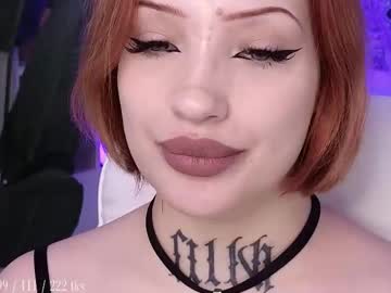 Violetvio1ator Chaturbate stream image from March 22, 2026