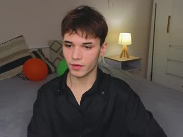Simonboy592 Chaturbate stream image from March 22, 2026