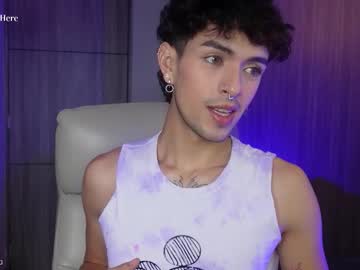 Erisleon Chaturbate stream image from March 22, 2026