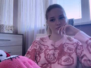 Twannashugart Chaturbate stream image from March 22, 2026