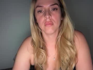 Emilelovesyou Chaturbate stream image from March 22, 2026