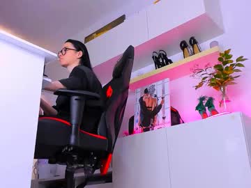 Meganstones Chaturbate stream image from March 22, 2026