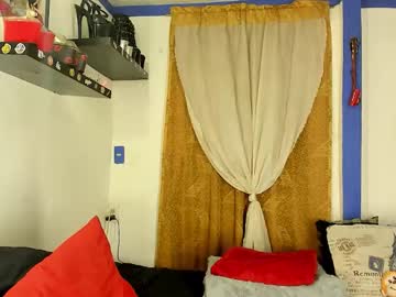 Sarahjey Chaturbate stream image from March 22, 2026