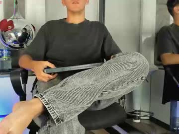 Austinreeds Chaturbate stream image from March 22, 2026