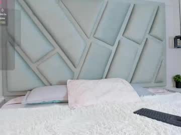 Elisa_Collins Chaturbate stream image from March 22, 2026