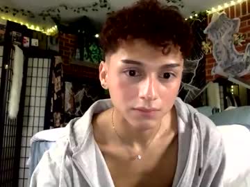 Twinnkx Chaturbate stream image from March 22, 2026