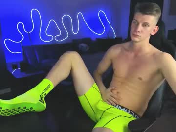 Bradmaloney Chaturbate stream image from March 22, 2026