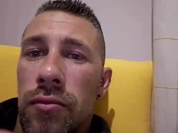 Carlosrm440882 Chaturbate stream image from March 22, 2026