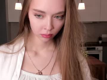 Nobukohittle Chaturbate stream image from March 22, 2026