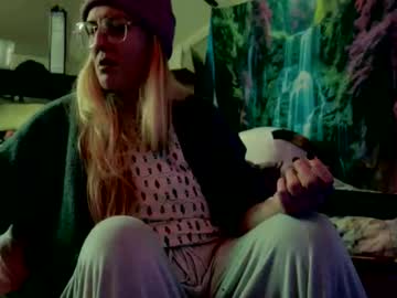 Candismiths Chaturbate stream image from March 23, 2026