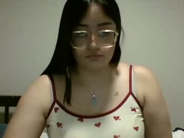 Aura_Mom Chaturbate stream image from March 23, 2026
