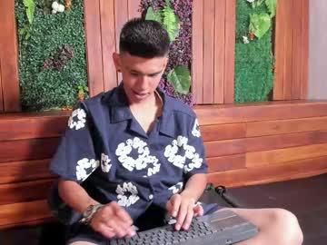 Lucca_Moreti Chaturbate stream image from March 23, 2026