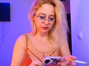 Freyaamore Chaturbate stream image from March 23, 2026