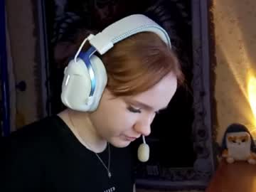 Queenmangiamele Chaturbate stream image from March 23, 2026