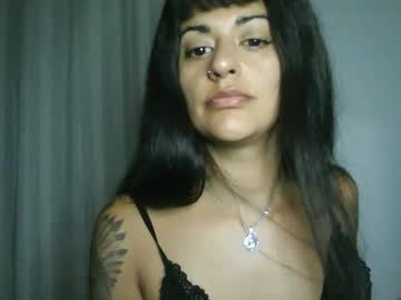 Mile_Latina Chaturbate stream image from March 23, 2026