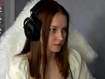 Golyboglazkaa stream image from March 23, 2026