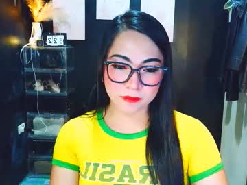 Asian_Evelyn Chaturbate stream image from March 23, 2026
