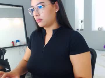 Estefania_Ramirez_Henao Chaturbate stream image from March 23, 2026