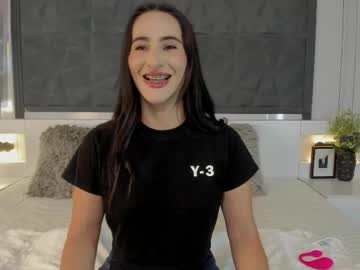 Saragomez_1 Chaturbate stream image from March 23, 2026