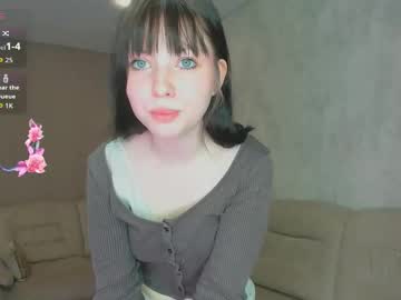 Beverlyvegas Chaturbate stream image from March 23, 2026