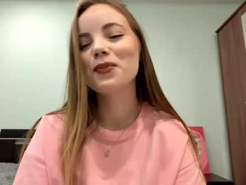 Bobbicalegari Chaturbate stream image from March 23, 2026