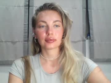 Syrami Chaturbate stream image from March 23, 2026