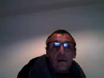 Cumseeme002 Chaturbate stream image from March 23, 2026