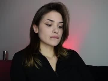 Nellynoir Chaturbate stream image from March 23, 2026