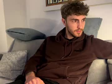 Melodicass Chaturbate stream image from March 24, 2026