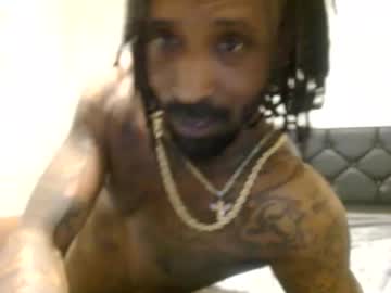 11hundsum Chaturbate stream image from March 24, 2026