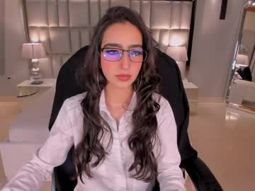 Larisasmirnov Chaturbate stream image from March 24, 2026