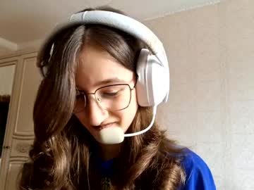 Katelyncygrymus Chaturbate stream image from March 24, 2026