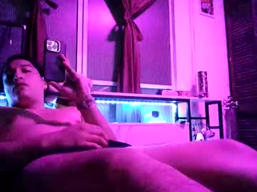 Breewolstenholme Chaturbate stream image from March 24, 2026