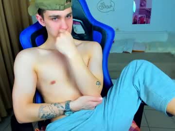 Frank_Mooree Chaturbate stream image from March 24, 2026