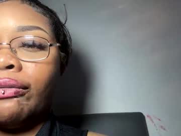 Sheyourstruly Chaturbate stream image from March 24, 2026