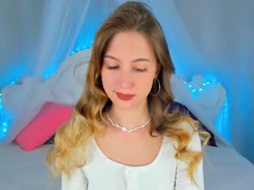 Leiawow Chaturbate stream image from March 24, 2026