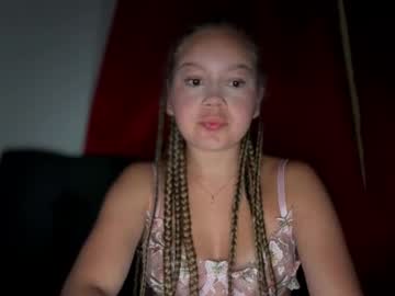 Missameliah Chaturbate stream image from March 24, 2026