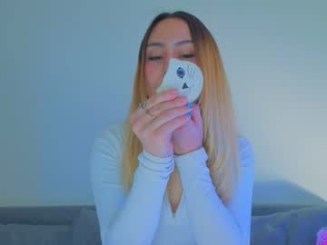 Strawberrypie99 Chaturbate stream image from March 24, 2026