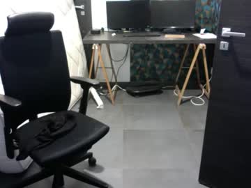 Ken3897 Chaturbate stream image from March 24, 2026