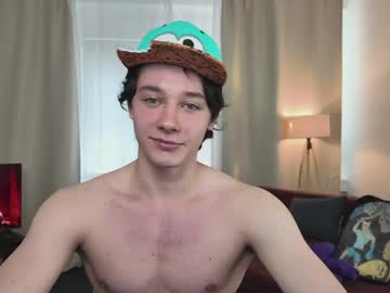 Kevinstrike Chaturbate stream image from March 24, 2026