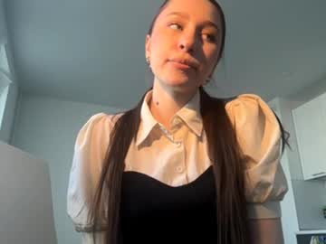 Belindabretto Chaturbate stream image from March 24, 2026