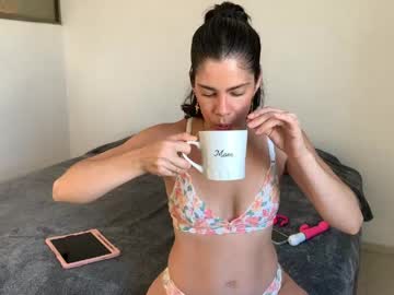 Noaahna Chaturbate stream image from March 24, 2026