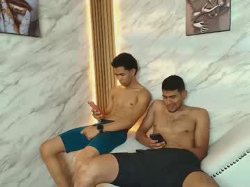 Onelady4cum Chaturbate stream image from March 24, 2026