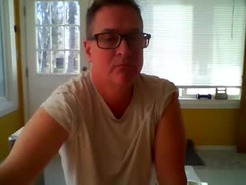 Varaggo Chaturbate stream image from March 24, 2026