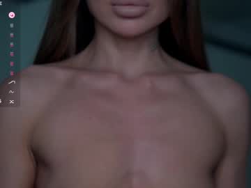 Evelina_Fox Chaturbate stream image from March 24, 2026