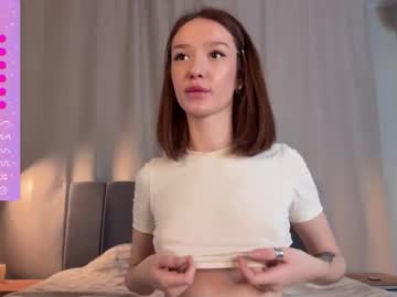 Minicleo Chaturbate stream image from March 24, 2026