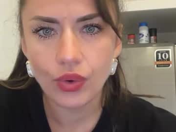 Orilayne Chaturbate stream image from March 24, 2026