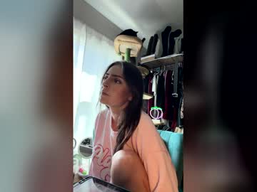 Esimaralda Chaturbate stream image from March 24, 2026