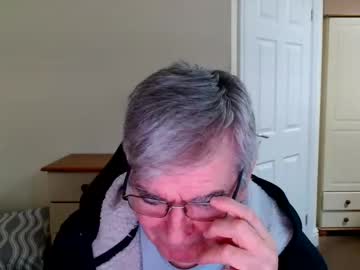 Mikespait Chaturbate stream image from March 24, 2026
