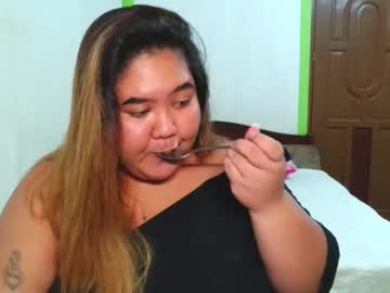 Bombastic_Darla Chaturbate stream image from March 24, 2026